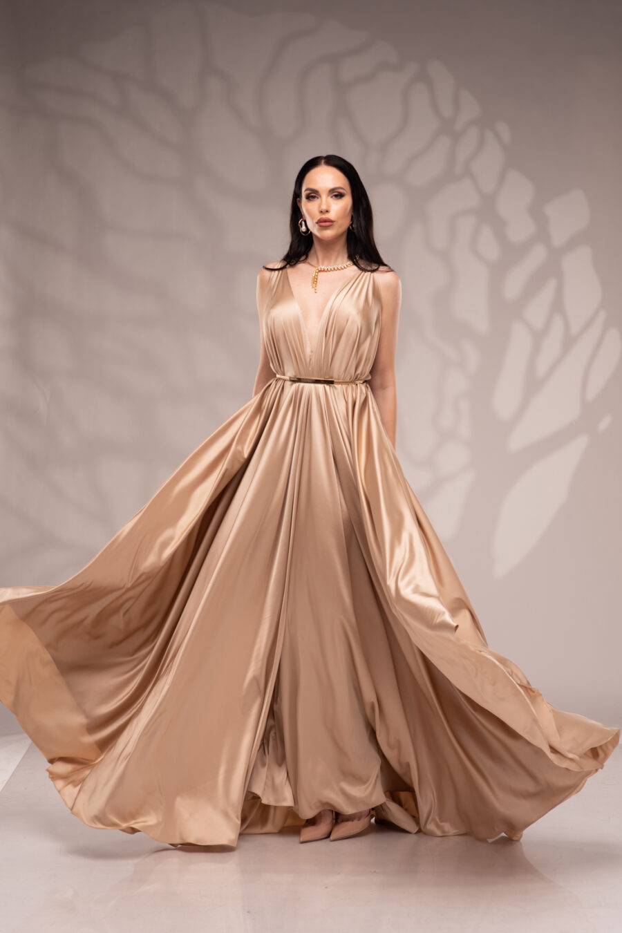 Рокля Nicolette nude gold