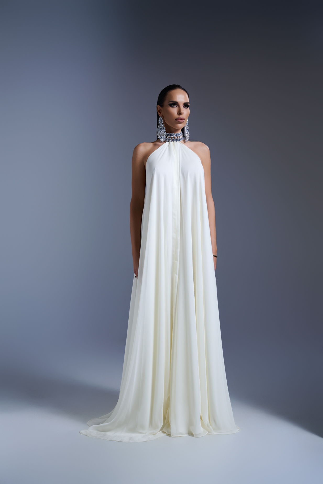 Midnight Colette champagne