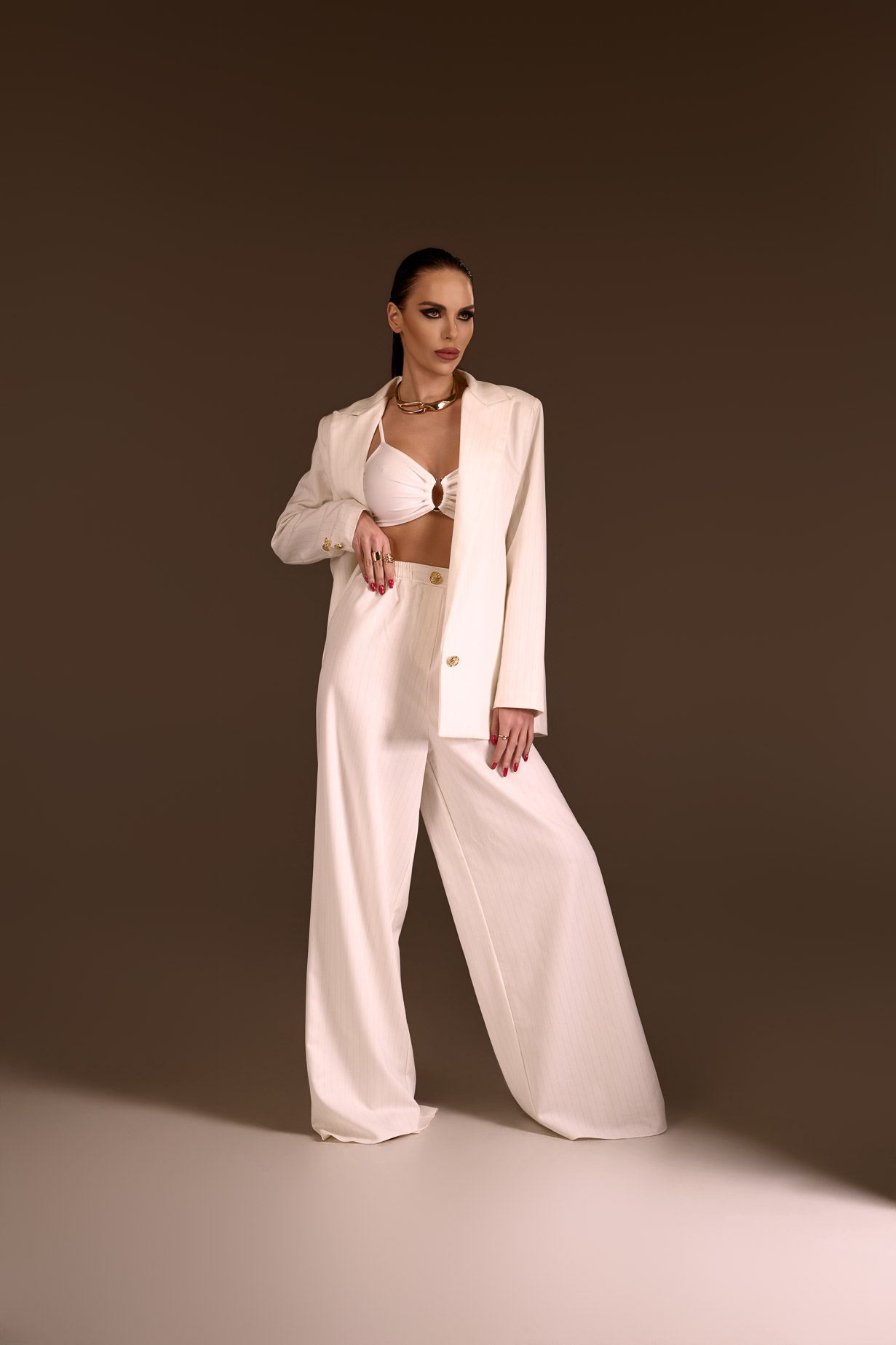 Oversized Blazer White Gold
